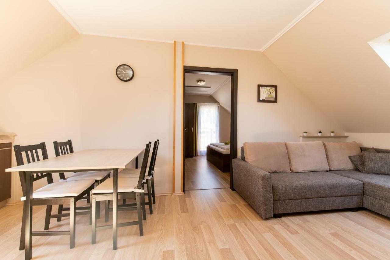 Dunazug Apartmanhaz Dömös Extérieur photo